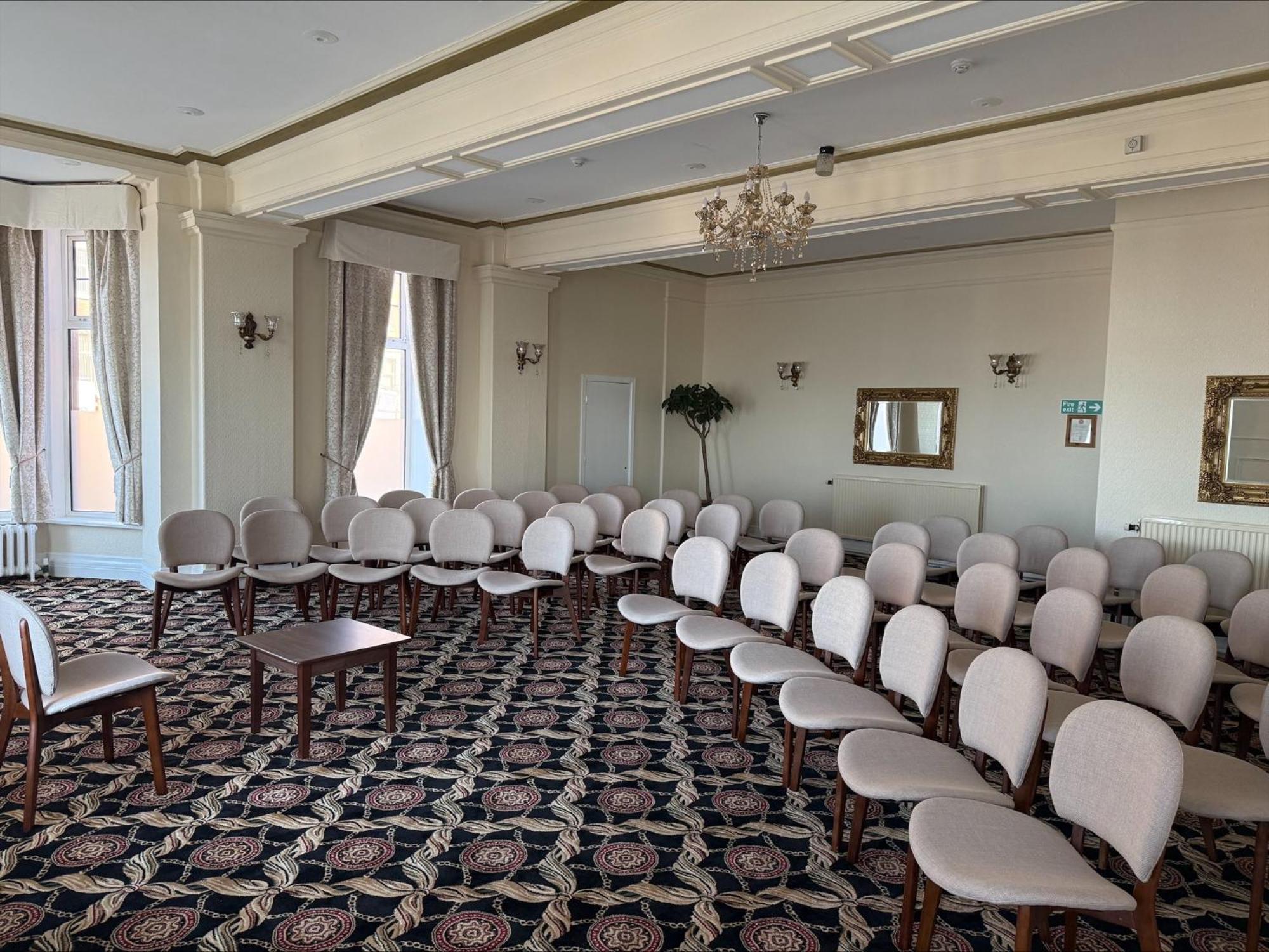 Отель The Savoy (adults Only) Блэкпул
